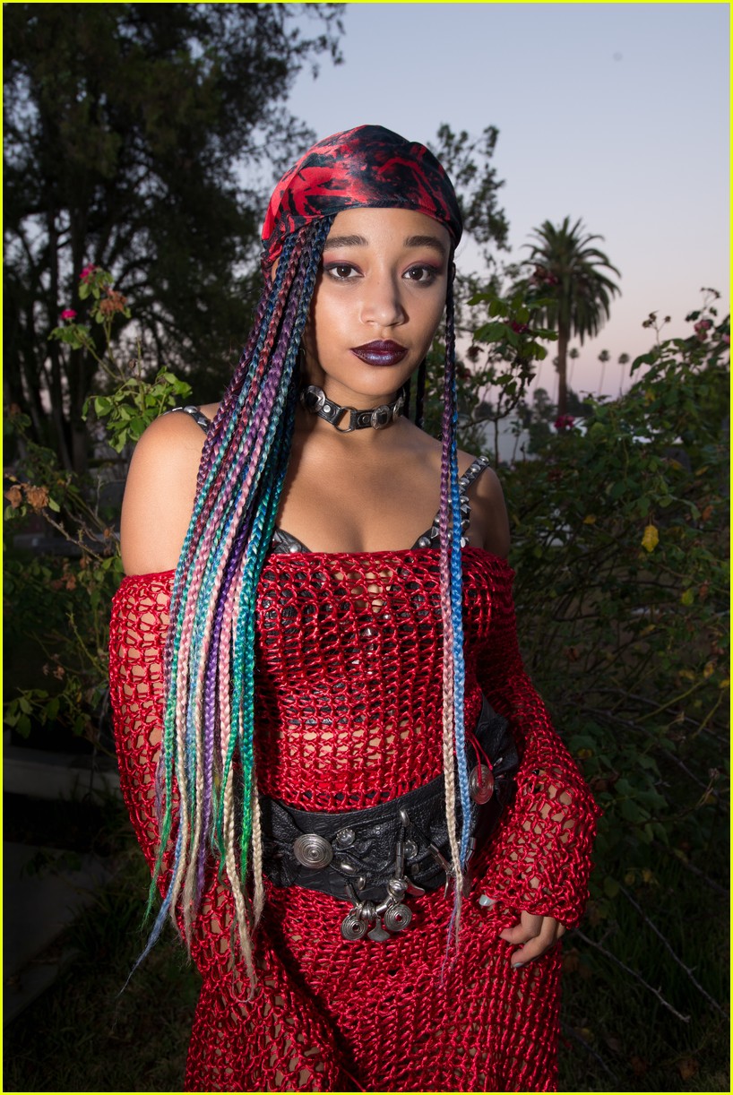 Rowan Blanchard, Amandla Stenberg, & Tommy Dorfman Attend 'The Lost