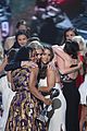 aly raisman and 140 survivors of larry nassars abuse receive courage award at espys 2018 02