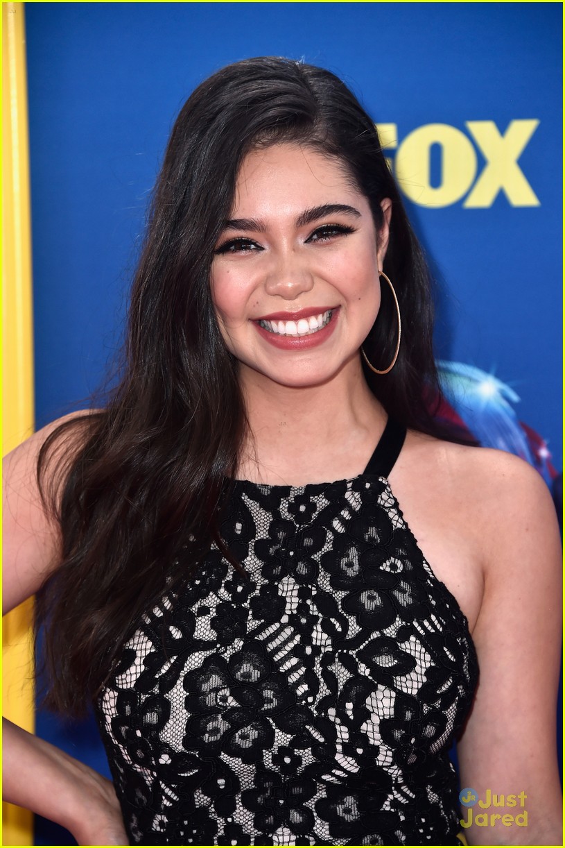 Full Sized Photo of aulii cravalho storm reid more teen choice awards