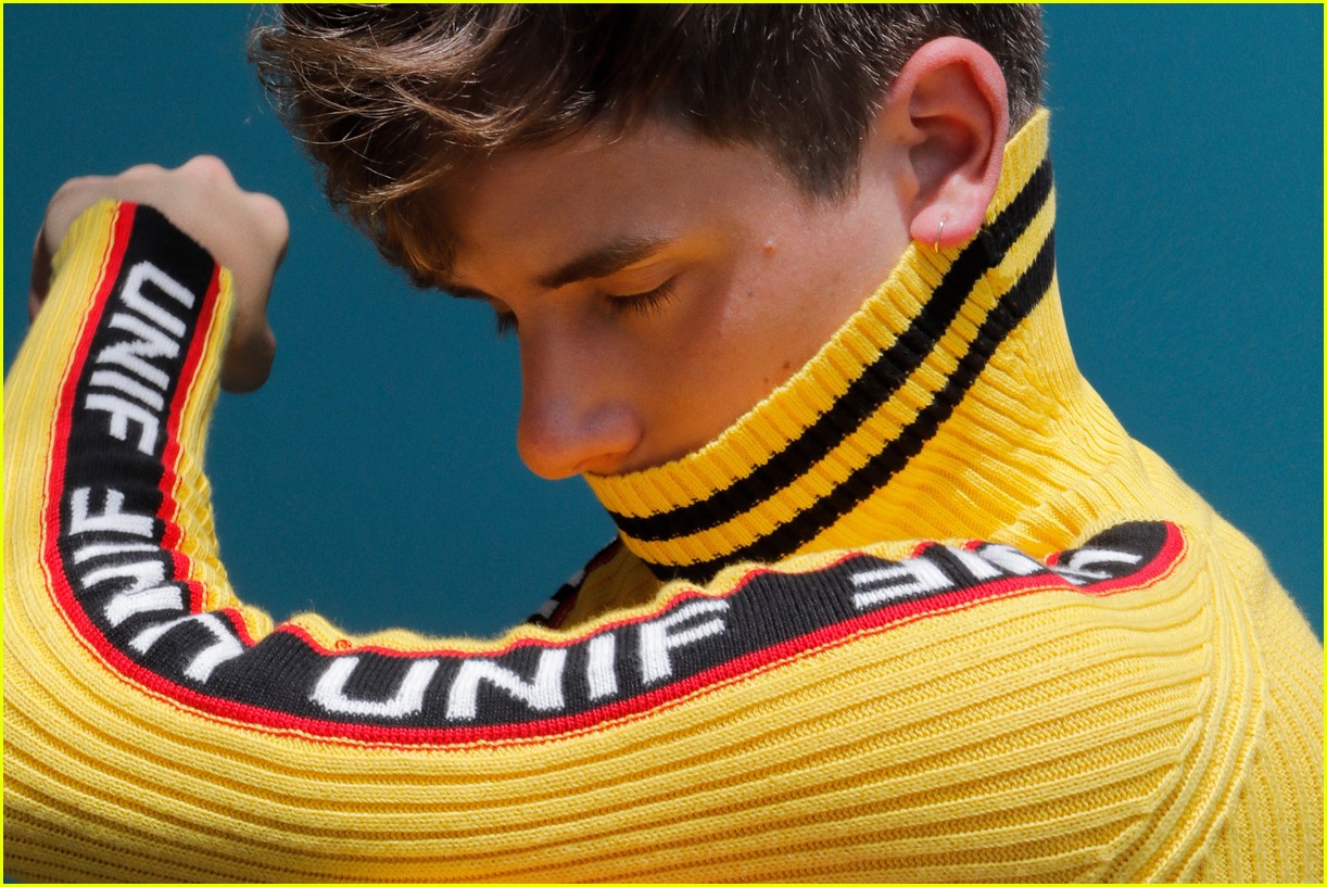 connor franta shares advice for coming out of the closet 01