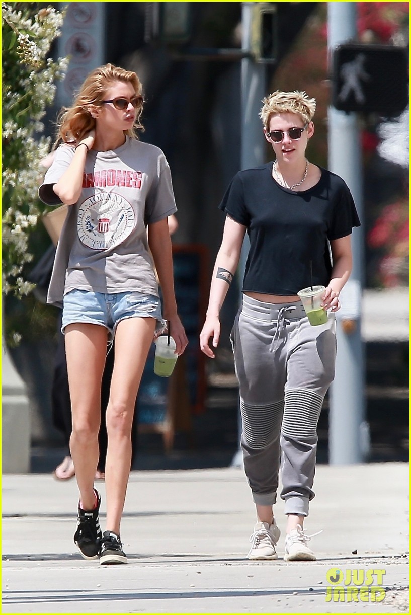 Kristen Stewart Gets Pampered with Girlfriend Stella Maxwell | Photo ...