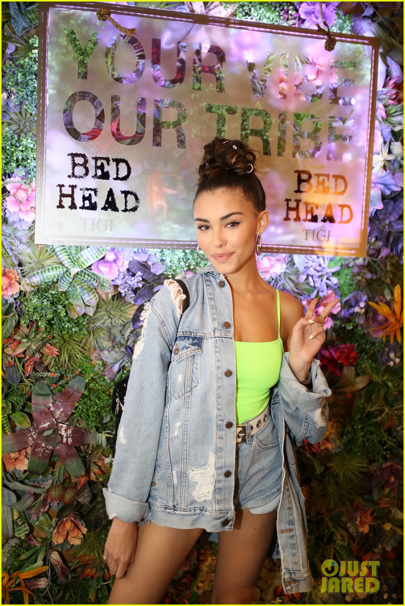 Full Sized Photo of madison beer makes festival debut at lollapalooza