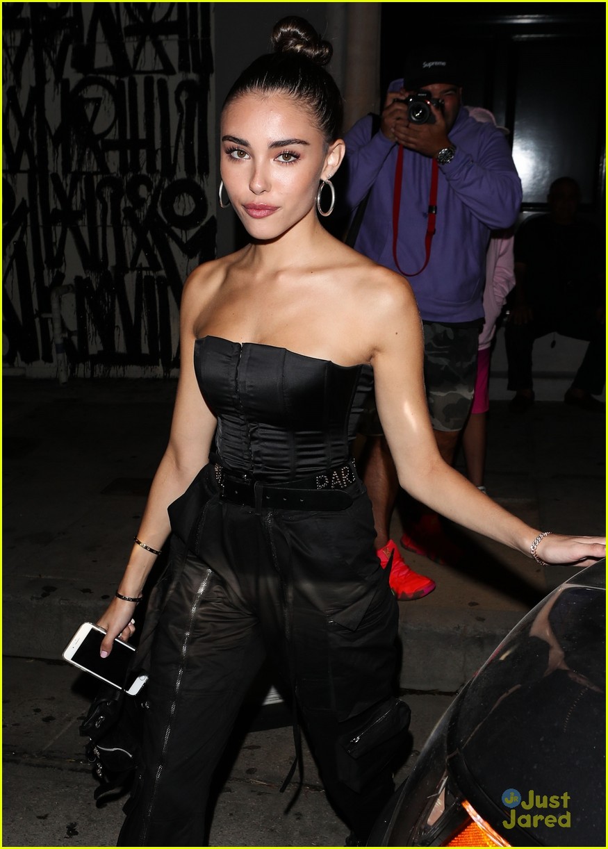 Madison Beer Introduces New Dog Zero To Fans | Photo 1181124 - Photo ...