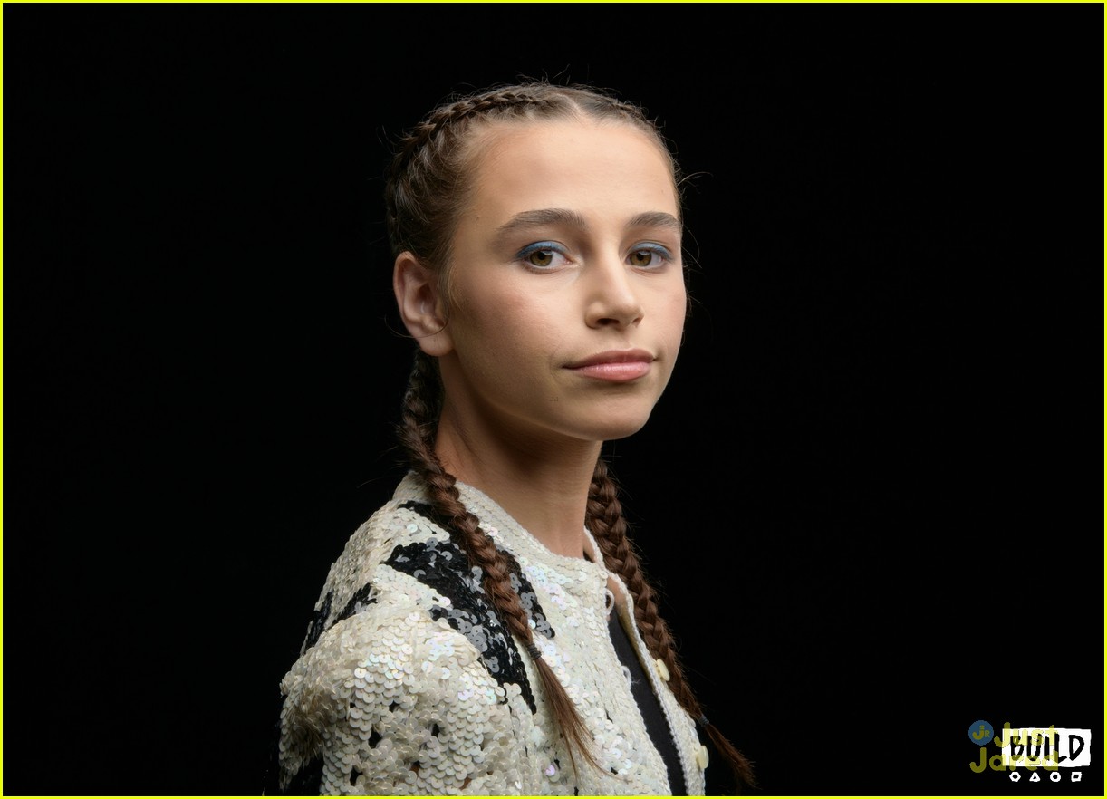 Full Sized Photo of sky katz performs talks new single build 05 Sky