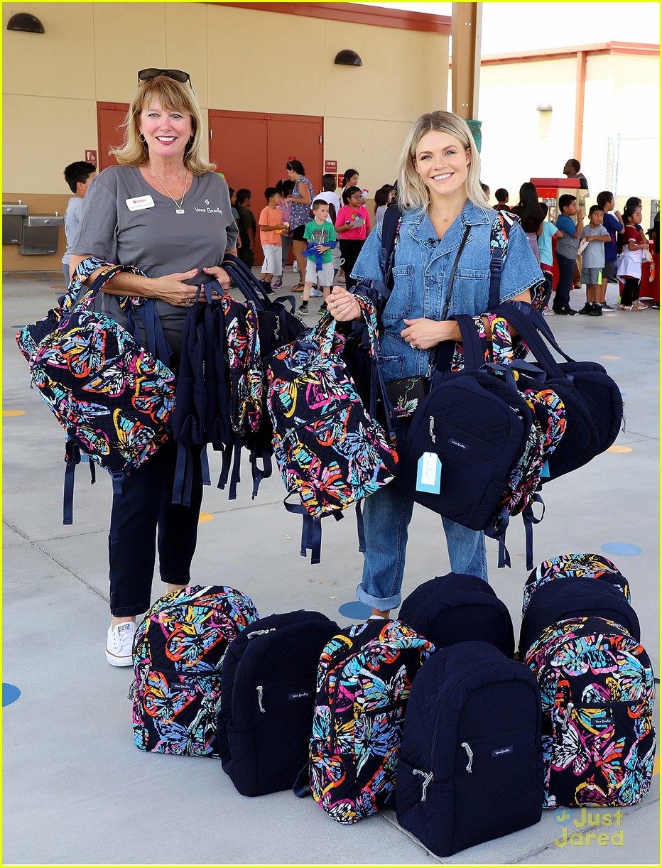 Witney Carson Got So Many Hugs During The Blessings In A Backpack