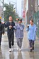 ariana grande friends get drenched rain storm 49