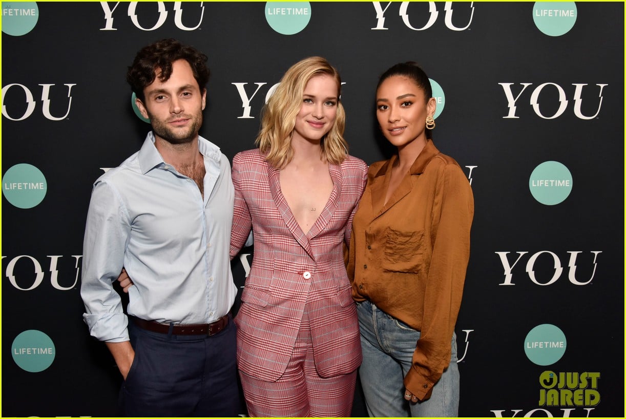 penn badgley elizabeth lail and shay mitchell look stylish at you series premiere 11
