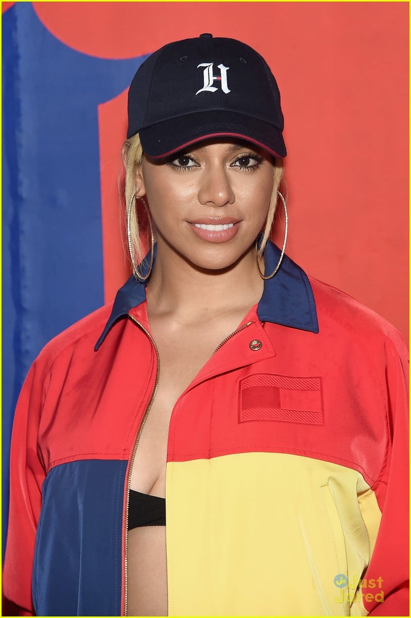 Full Sized Photo of dinah jane announces single tommy event 06 | Dinah