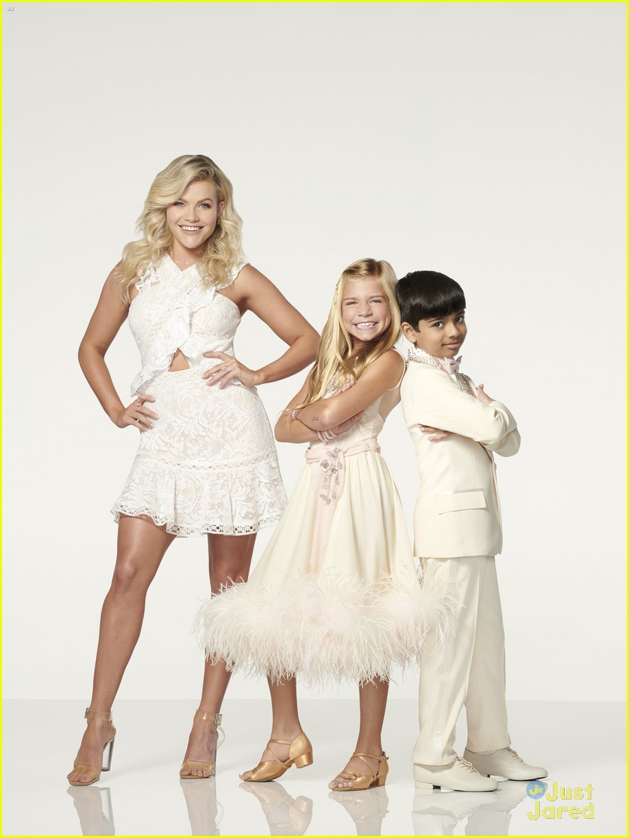 'DWTS' Introduces Full 'Dancing With The Stars Juniors' Cast With Red ...