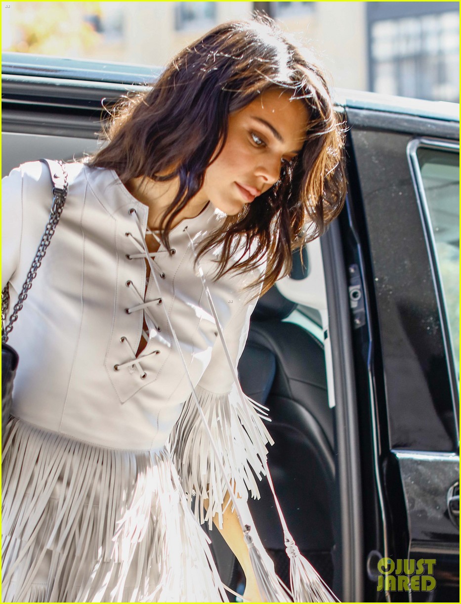 Kendall Jenner Looks Chic While Making Her Way to a Hotel in France