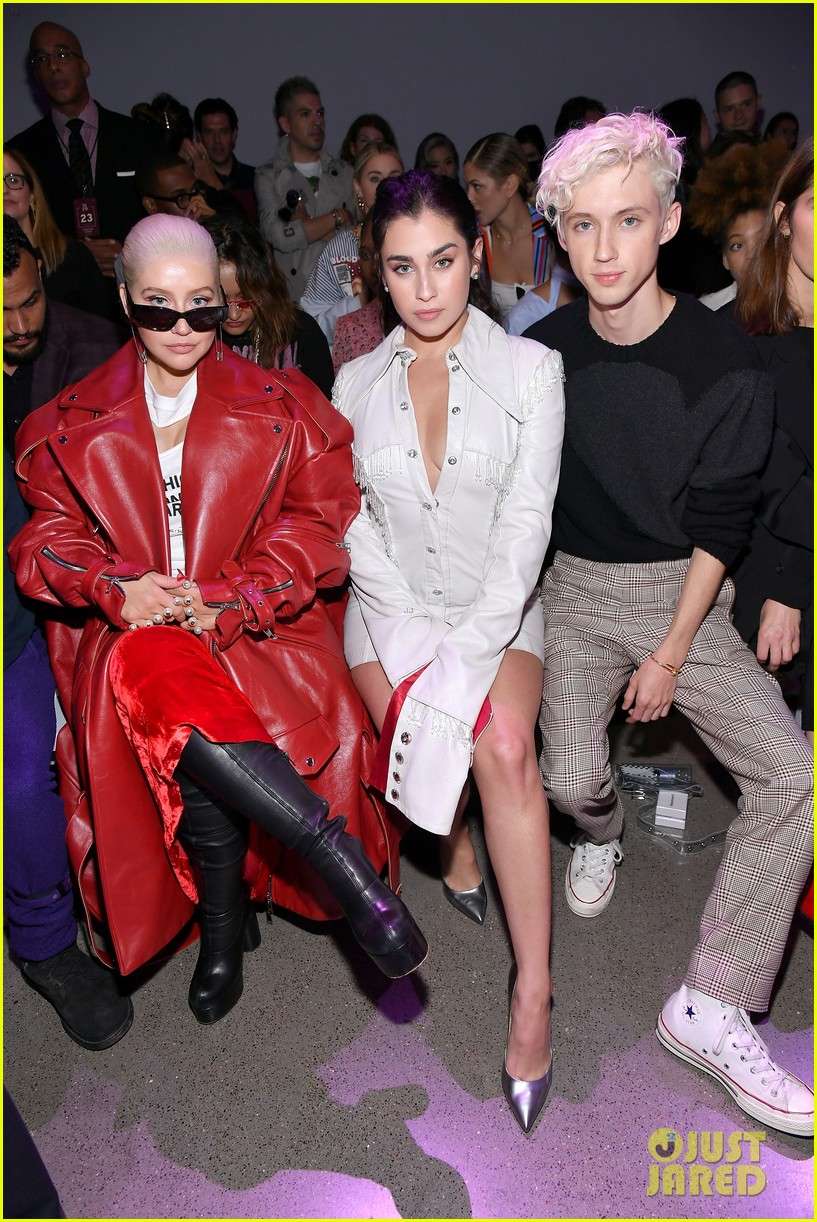 Full Sized Photo of lauren jauregui sits between legends troye sivan