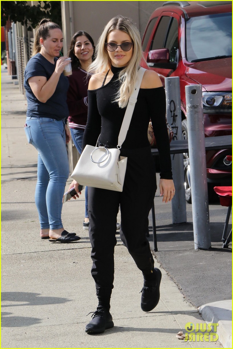 Full Sized Photo of milo manhiem dancing with the stars practice 03