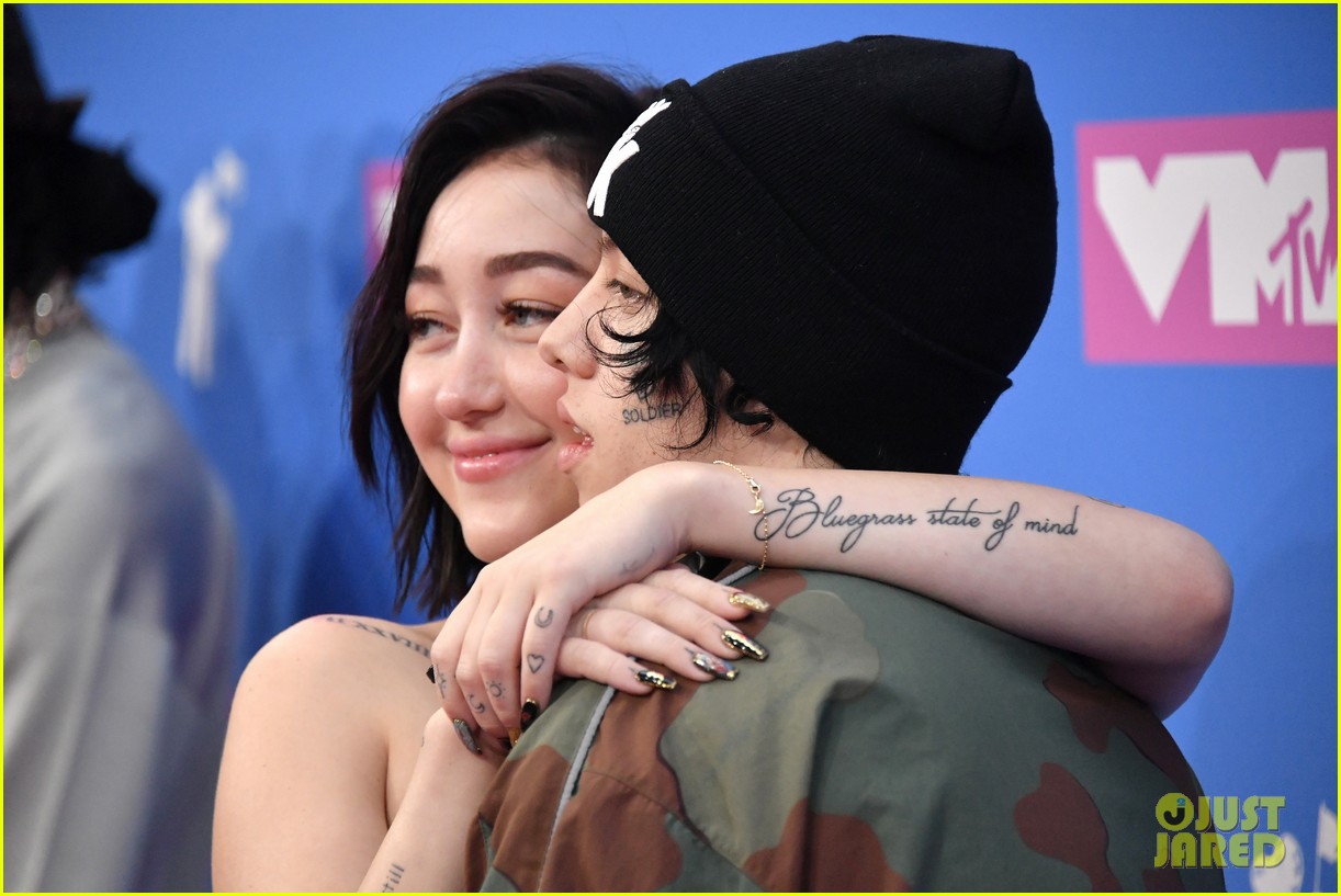 Noah Cyrus Has Seemingly Split from Lil Xan & It Doesn't Seem Amicable