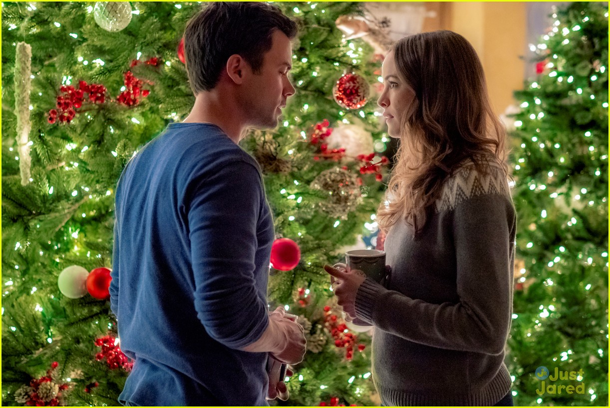 See All The Pics From Danielle Panabaker's Hallmark Movie 'Christmas Joy' Here!  Photo 1196372 