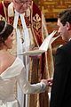 princess eugenie jack brooksbank royal wedding photos 03