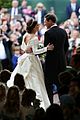 princess eugenie jack brooksbank royal wedding photos 17
