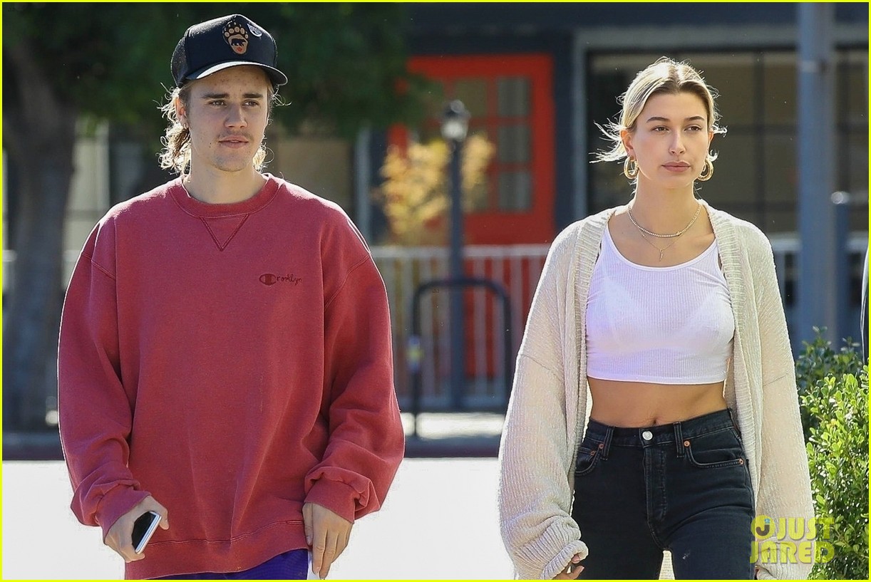 Full Sized Photo of justin bieber hailey baldwin get breakfast together