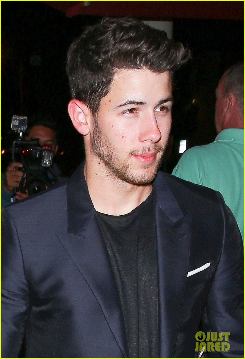 Joe Jonas & Younger Brother Nick Hit the Town in WeHo! Photo 1191830