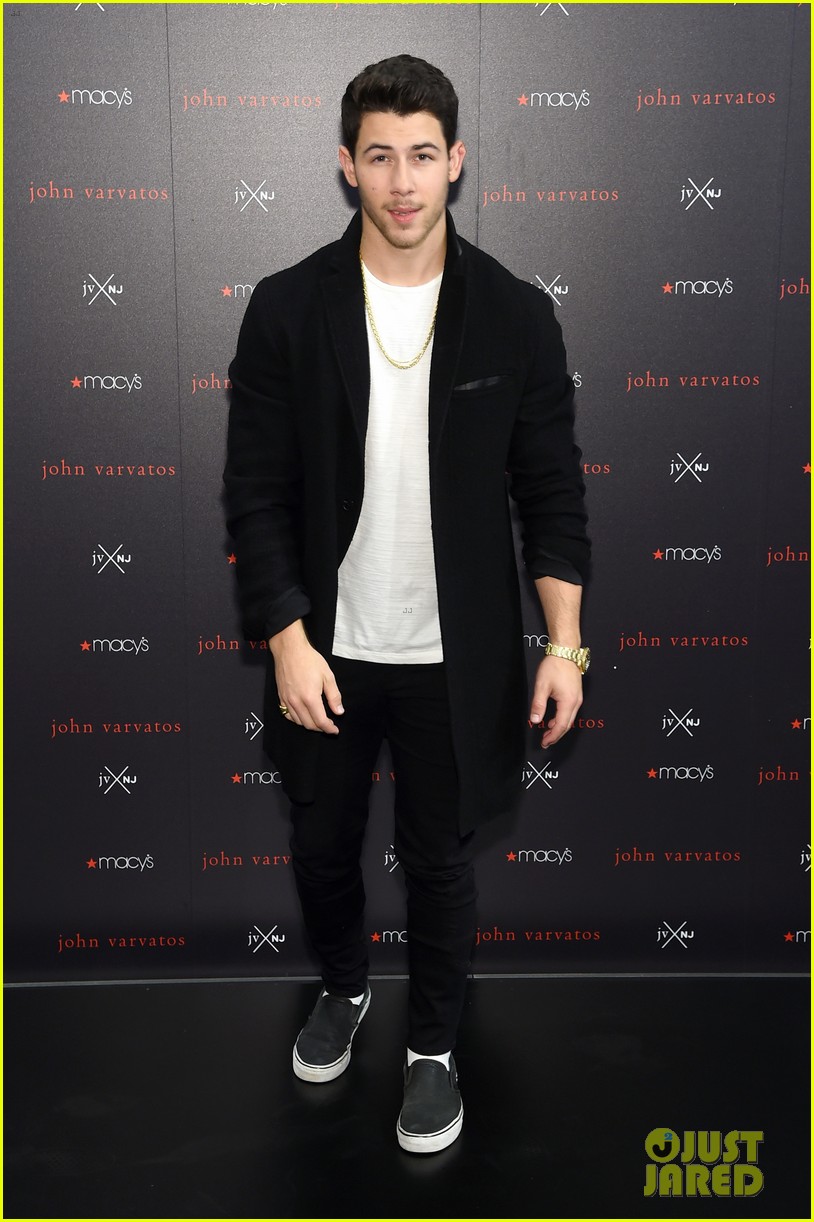 Nick Jonas Brings 'JVxNJ' Collab to NYC! | Photo 1193710 - Photo ...