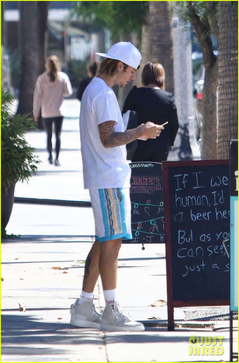 Full Sized Photo of justin bieber hailey baldwin favorite breakfast