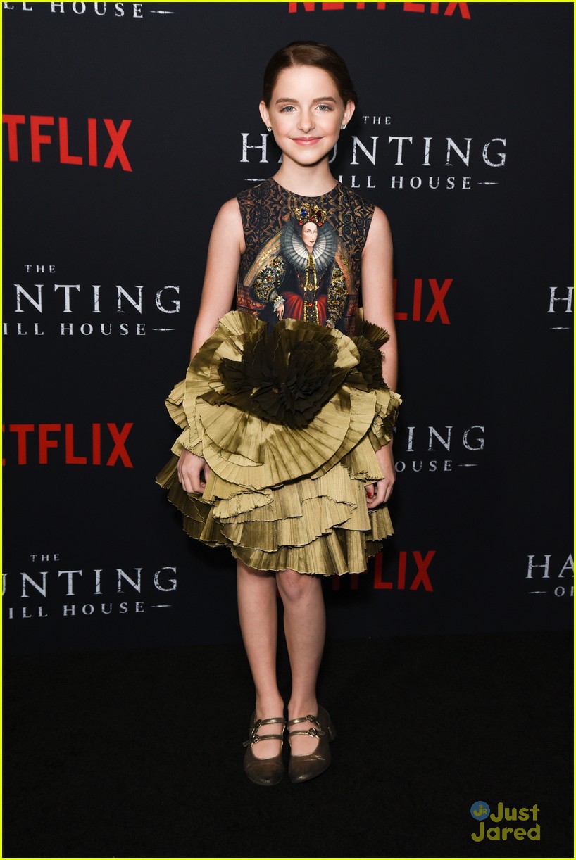 McKenna Grace Dances The Night Away at 'Haunting of Hill House' Premiere Photo 1191336 Photo McKenna Grace Dances The Night Away at 'Haunting of Hill House' Premiere Photo 1191336 Photo