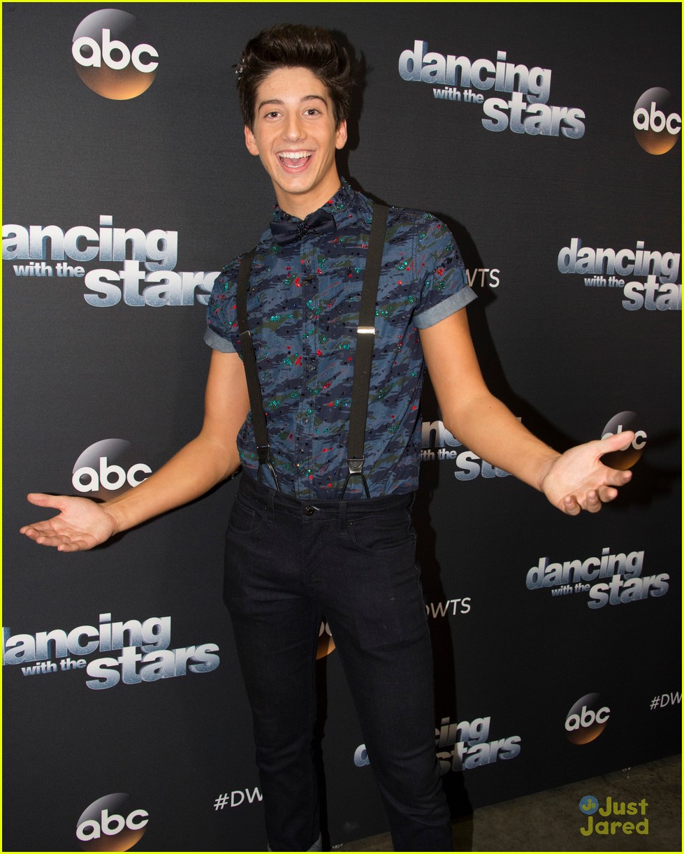 Milo Manheim Had So Many Expressions on 'DWTS' During His Performance See Them Here! Photo