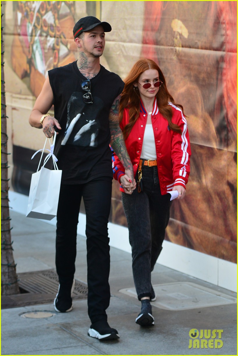 Madelaine Petsch Gets Piggyback Ride From Boyfriend Travis Mills While ...