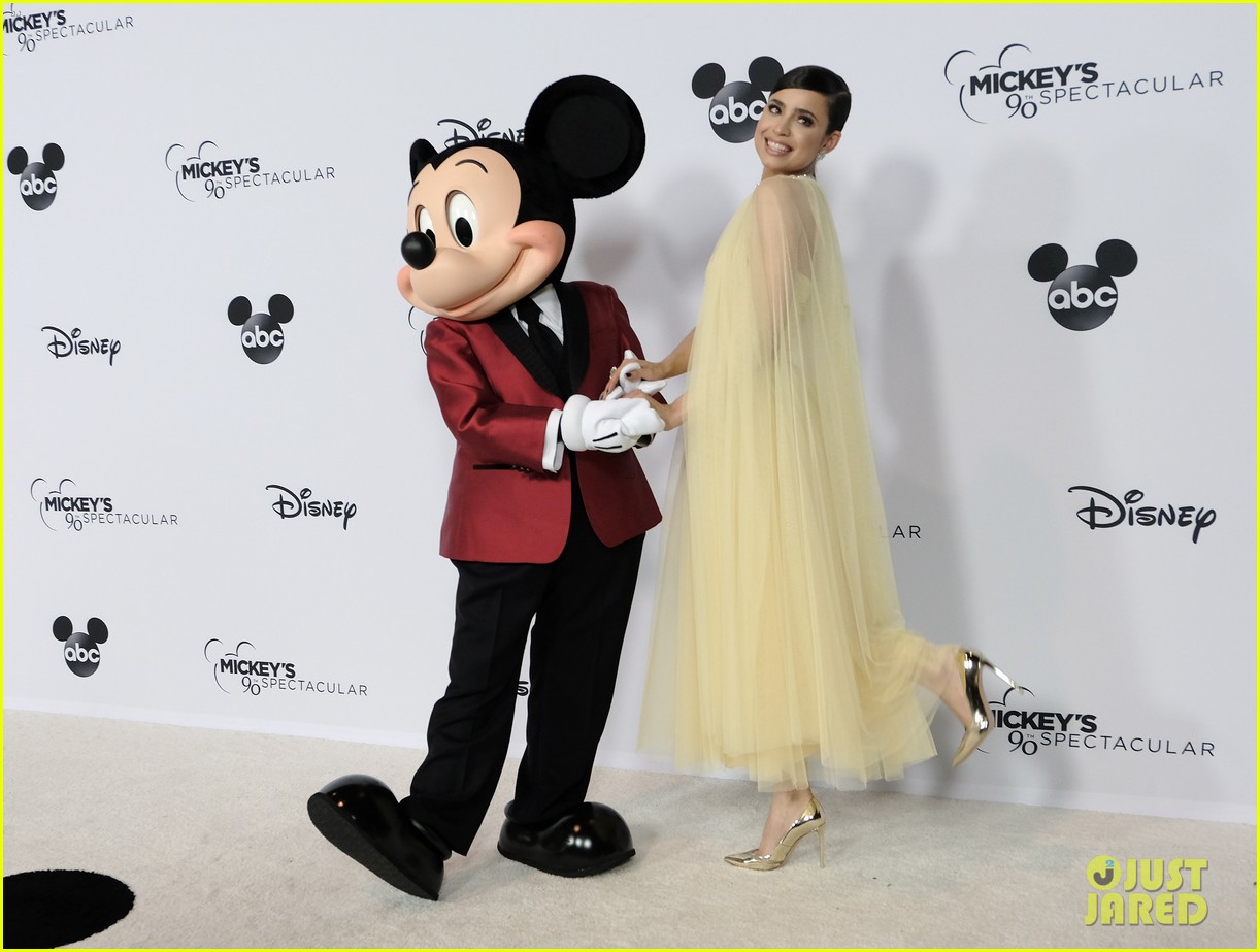 Full Sized Photo of sarah hyland meghan trainor more celebrate mickey