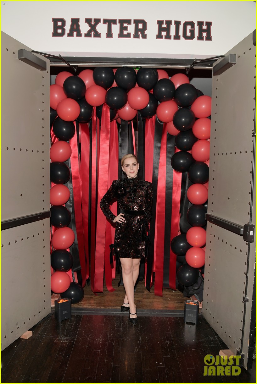 kiernan shipka ross lynch sabrina premiere 39