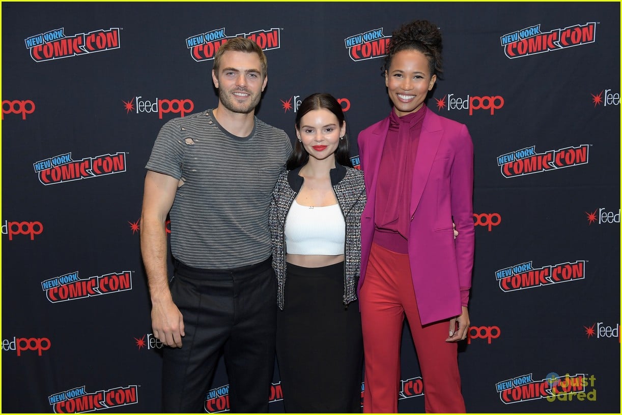 'Siren' Cast Premieres Season Two Trailer at NYCC - Watch Now! | Photo