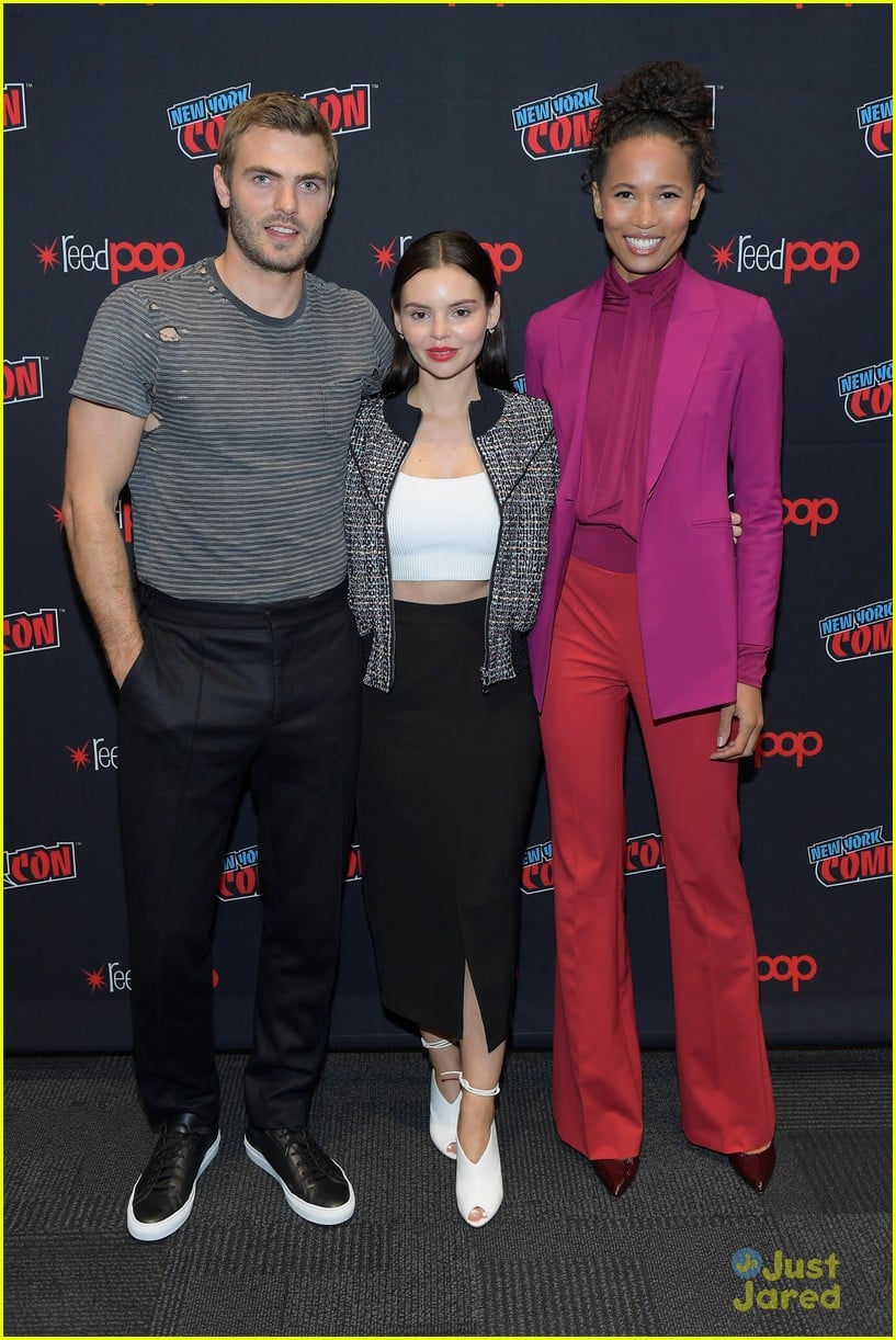 'Siren' Cast Premieres Season Two Trailer at NYCC - Watch Now! | Photo