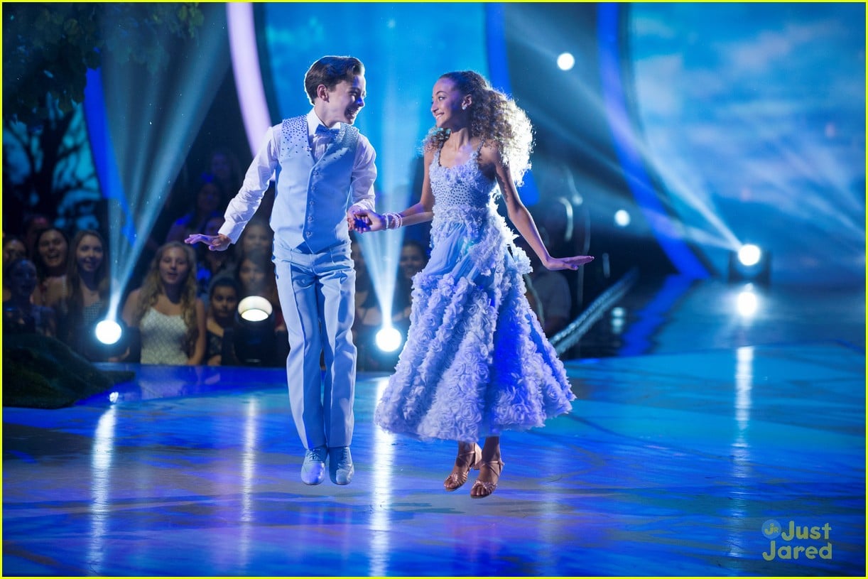 DWTS Juniors: Model Sophia Pippen & Jake Monreal's Foxtrot Was So ...