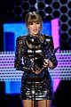 taylor swift teases the next chapter amas 03
