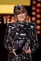 taylor swift teases the next chapter amas 04