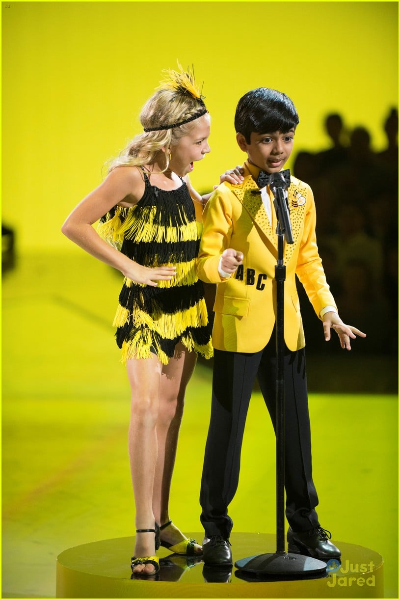 Full Sized Photo Of Akash Vukoti Choice Dwtsjrs 09 Spelling Bee Champ full-sized-photo-of-akash-vukoti-choice-dwtsjrs-09-spelling-bee-champ