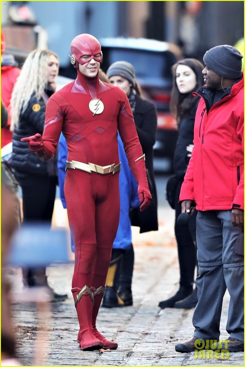 Full Sized Photo Of Grant Gustin The Flash November 2018 23 Grant Gustin Films Scenes For The