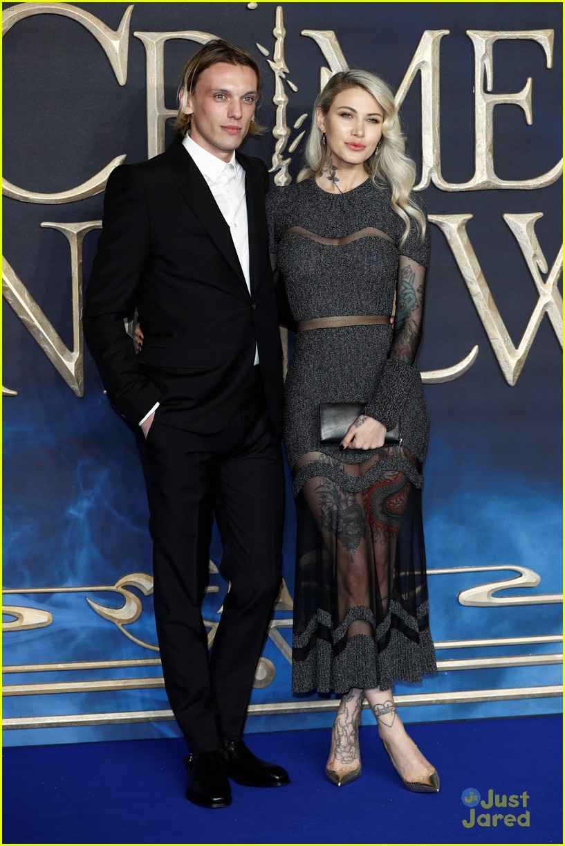 jamie campbell bower beasts grindelwald premiere 04