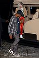 kylie jenner travis scott hold hands after his nyc concert 06