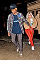 kylie jenner travis scott hold hands after his nyc concert 23