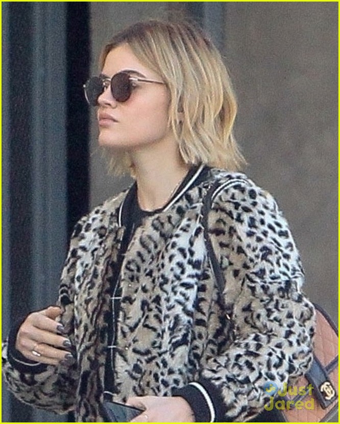 lucy hale ways fave disconnect 05