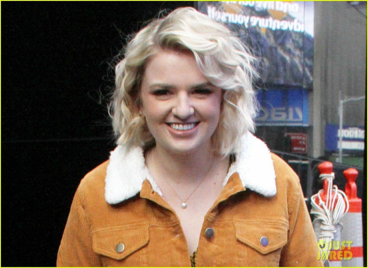 maddie poppe announces first american idol contestant 03