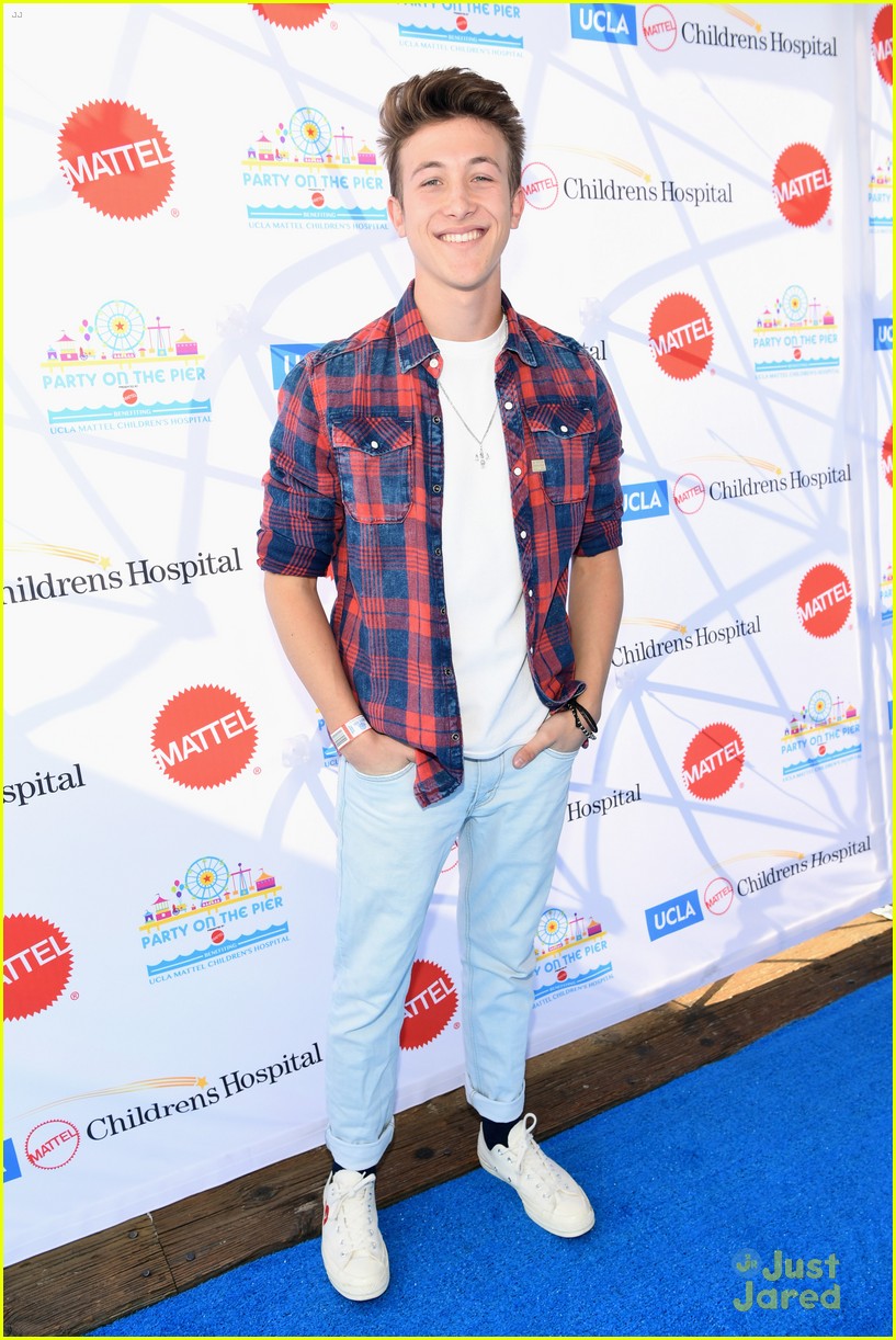 LaurDIY, Olivia Sanabia & More Step Out for UCLA's Children's Hospital