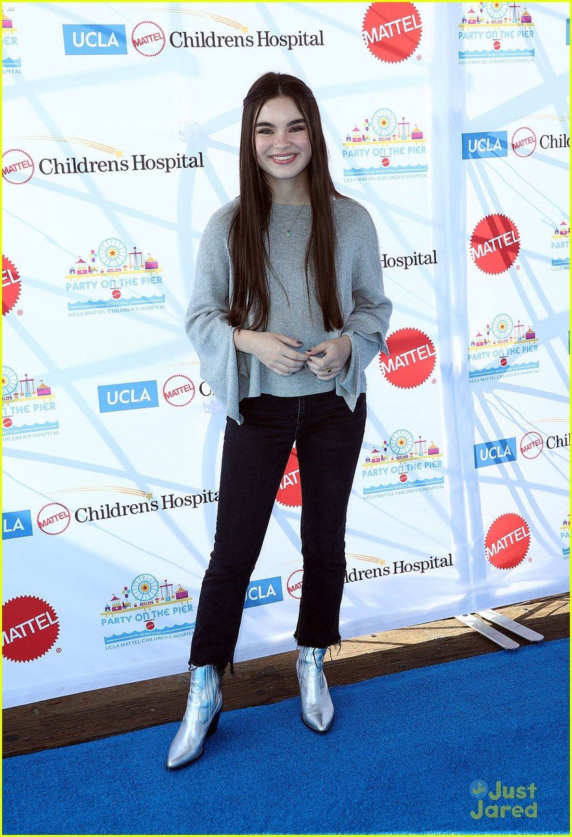 LaurDIY, Olivia Sanabia & More Step Out for UCLA's Children's Hospital