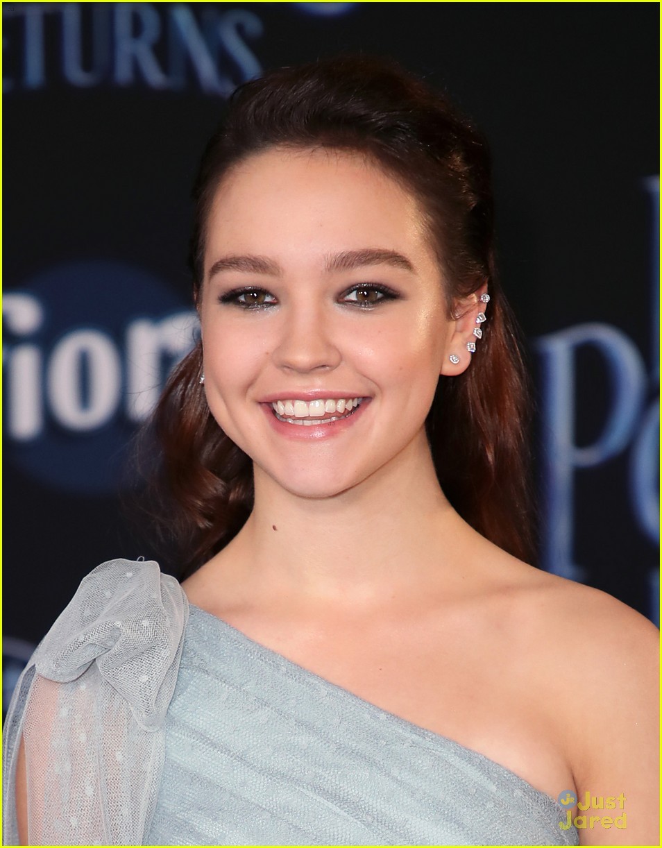 Full Sized Photo of sadie stanley kim possible sydney max casts poppins