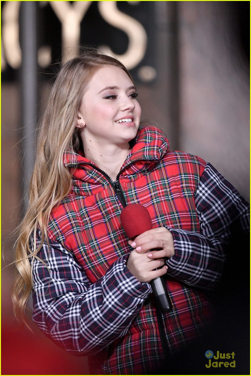tegan marie brynn cartelli macys rehearsals 10