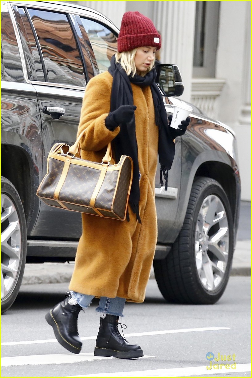 ashley tisdale talks parade performance 03