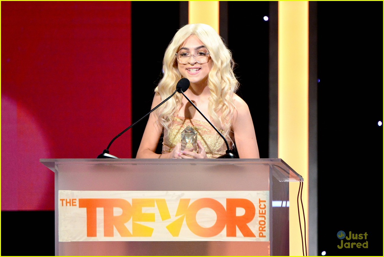 amandla stenberg lauren jauregui trevorlive event 25