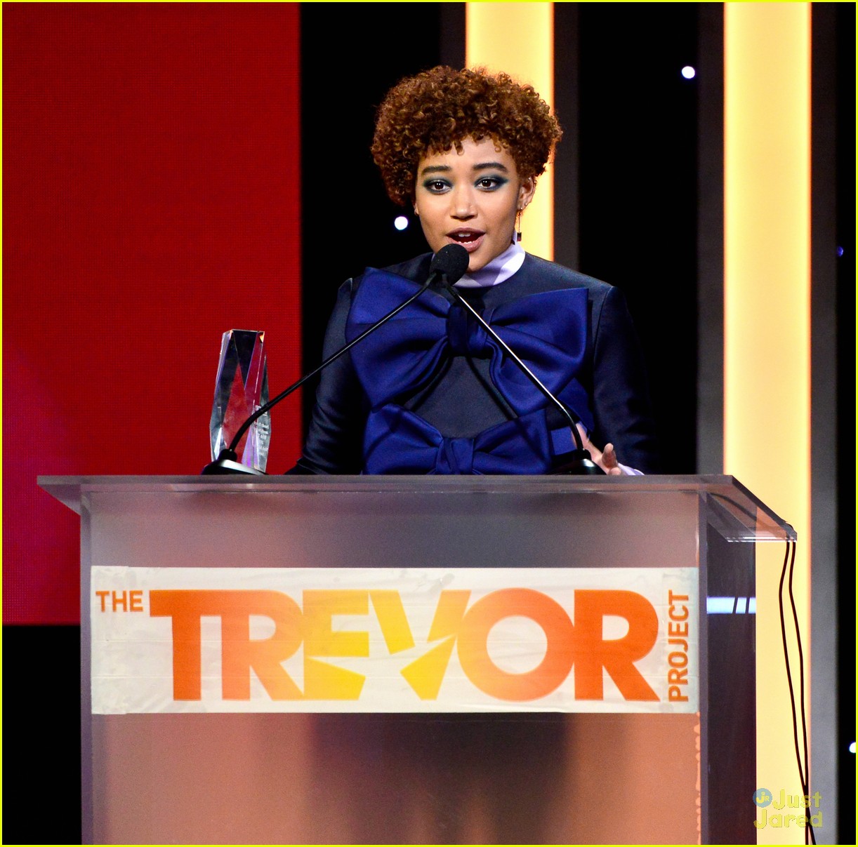 amandla stenberg lauren jauregui trevorlive event 29