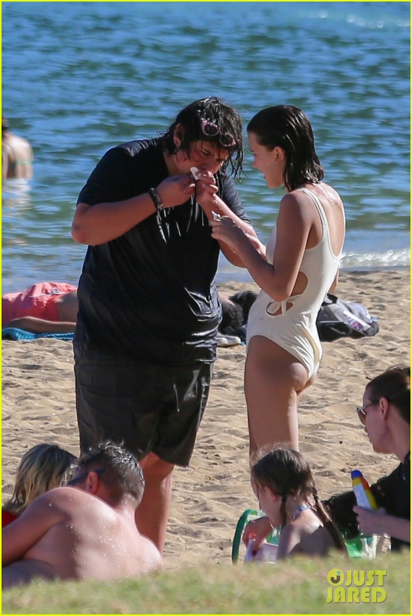 millie bobby brown and julian dennison hit the beach in oahu 05