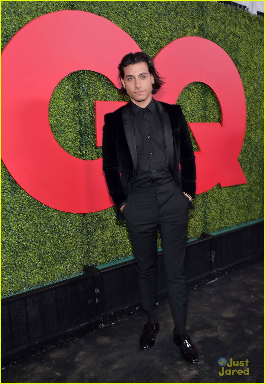 Camila Mendes & Charles Melton Make Their Official Red Carpet Debut as ...